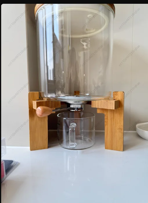 

Healthy Glass Rice Bucket | Keep Grains Fresh & Safe From Pests​