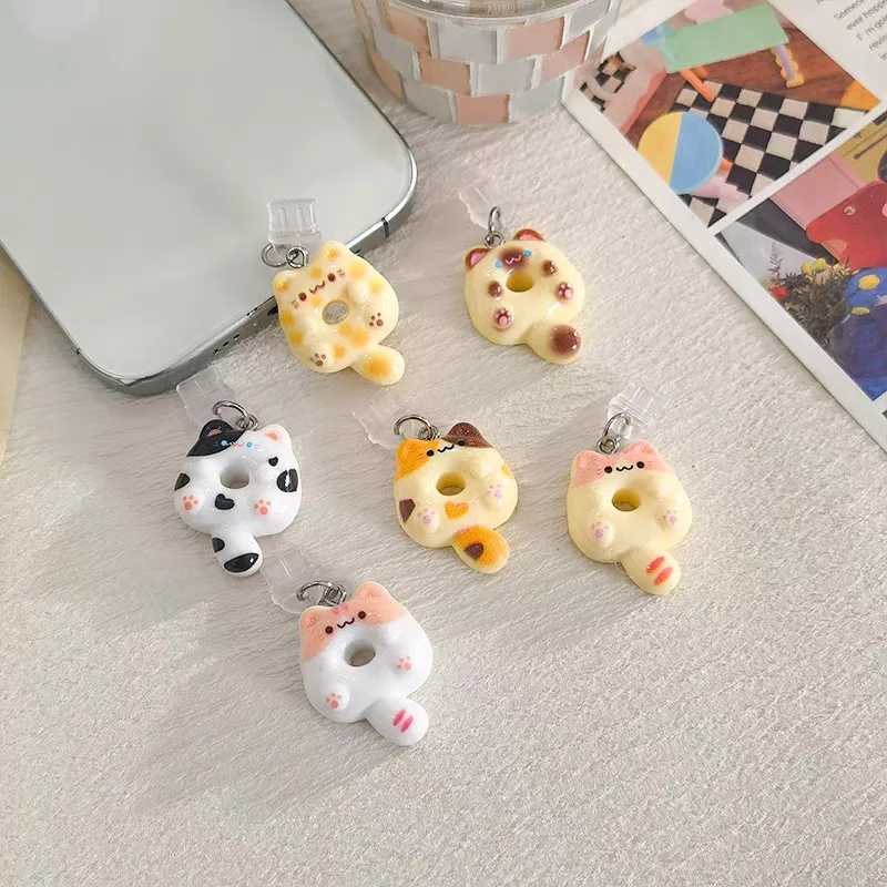 

Cute Kitten Donut Resin Phone Dust Plug Accessories Decoration Hanging Pendant for IPhone for Type-C Charging Port