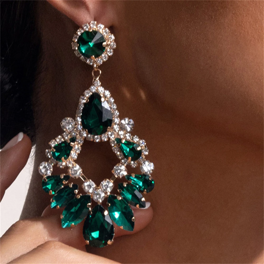 Green Rhinestone Shining Personalized Earrings Women's Fashion Banquet Party Crystal Earrings Jewelry Dressing Accessories