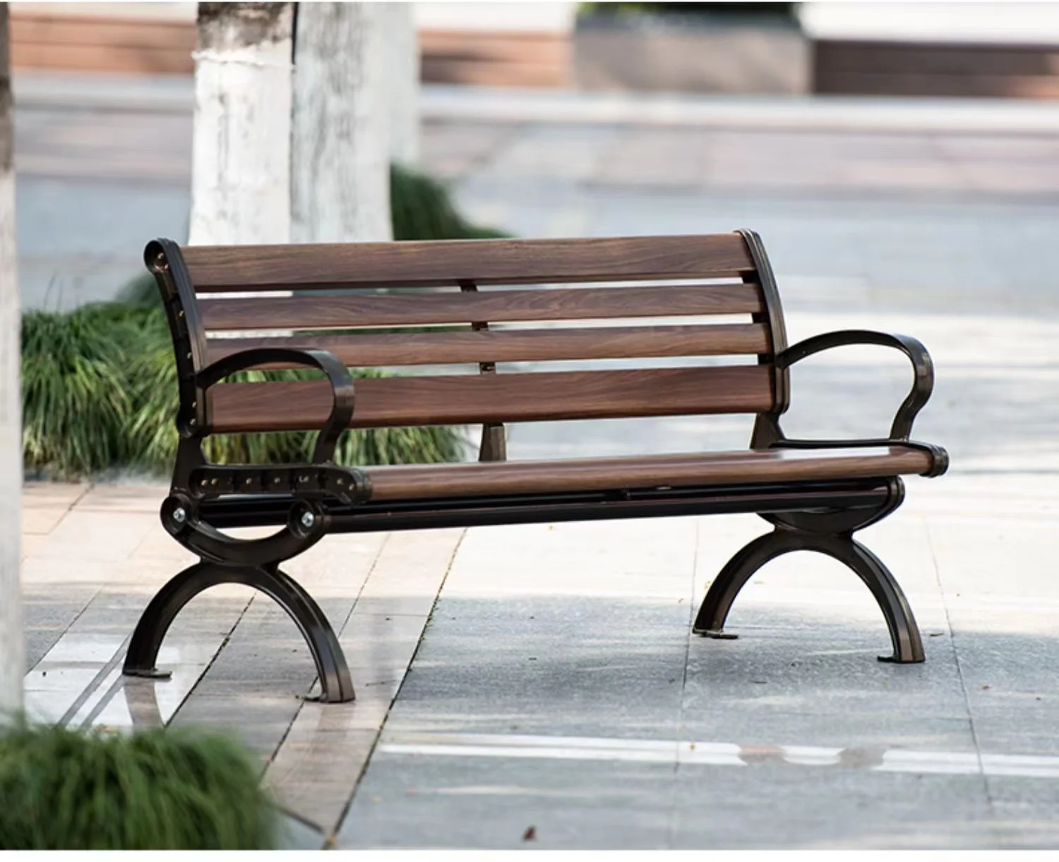 Banco longo comercial exterior da cadeira pública do lazer do parque do jardim