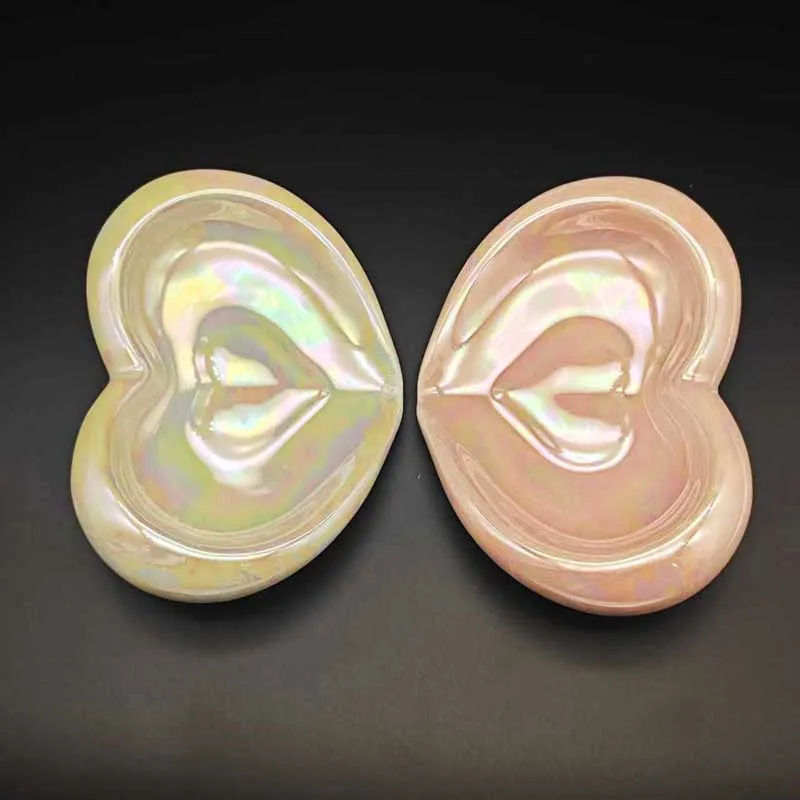Iridescent Ceramic soap dish Ins-style heart-shaped cute soap dish Colorful high-quality countertop ornaments