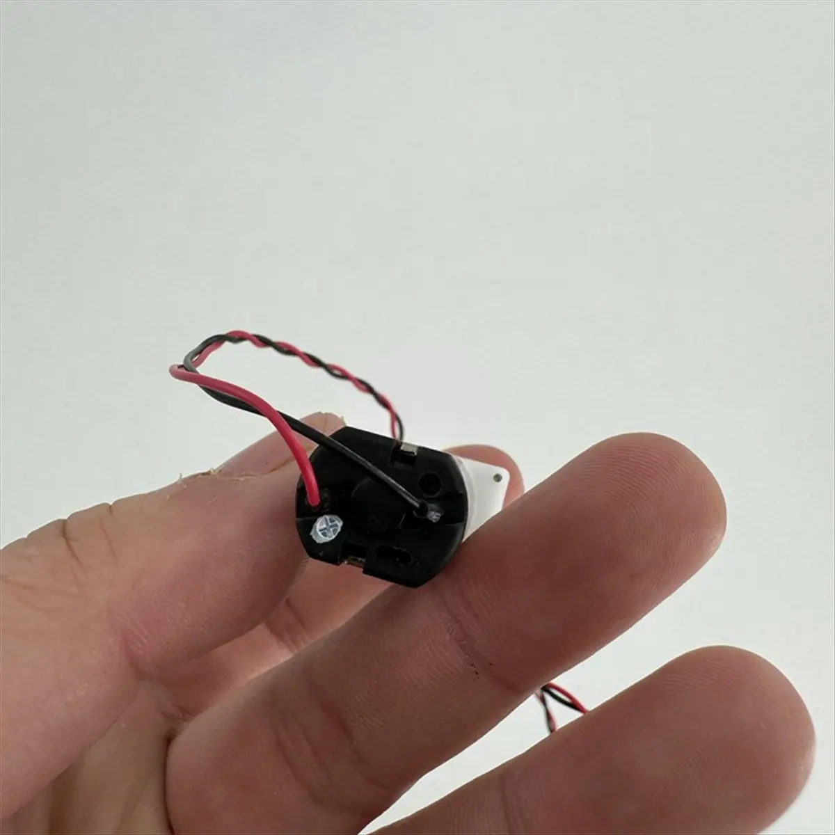 

(AIMA) For Dreame Sweeping Robot L20 Ultra /L10s Ultra Gen2 Aftermarket Water Inlet Pump Assembly 3.3V Water Pump Motor
