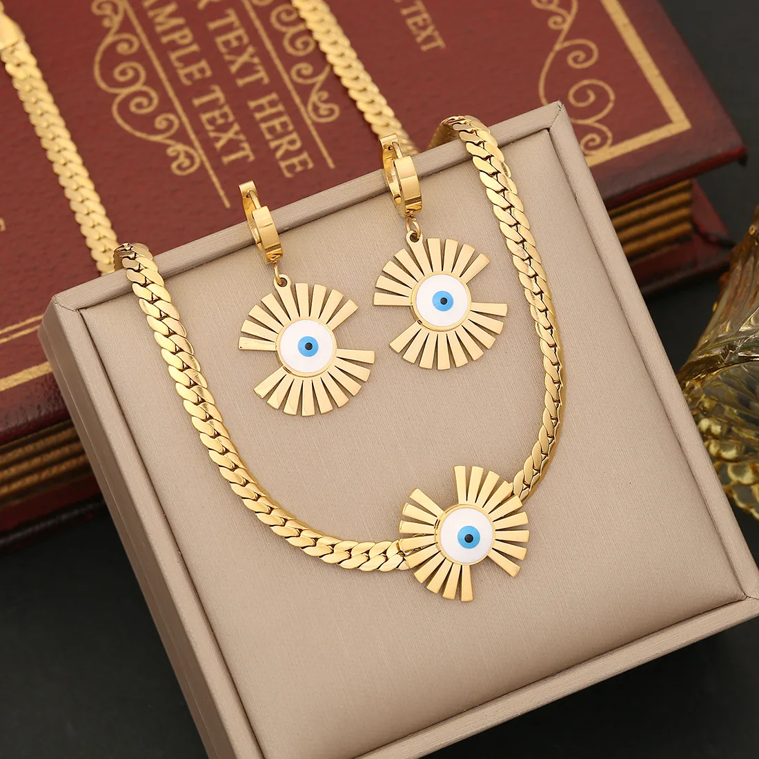 

316L Stainless Steel Gold Colour Eyes Charm Necklace for Women Girls New High Quality Neck Chain Jewelry Party Gift
