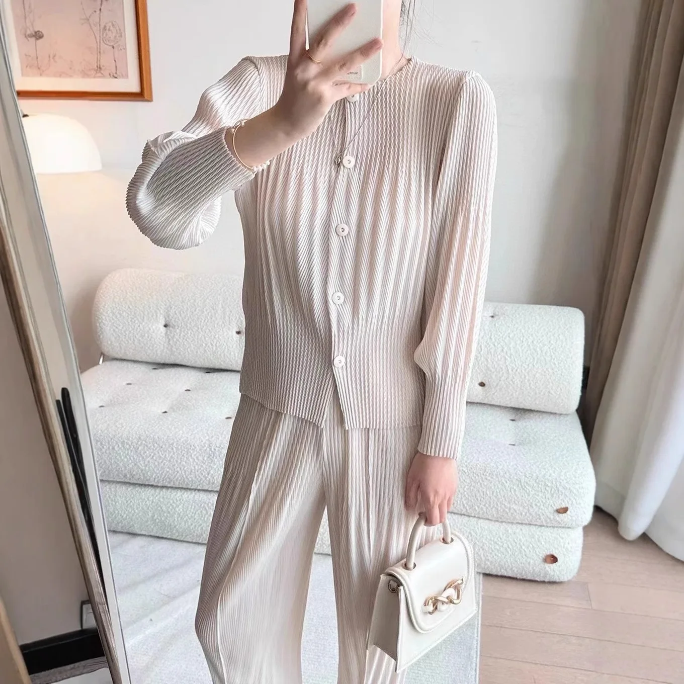 Women's Autumn Set Large Size Slimming Pleated Harlan Pants Two-Piece Set High-End Feelings Casual Comfortable Polyester