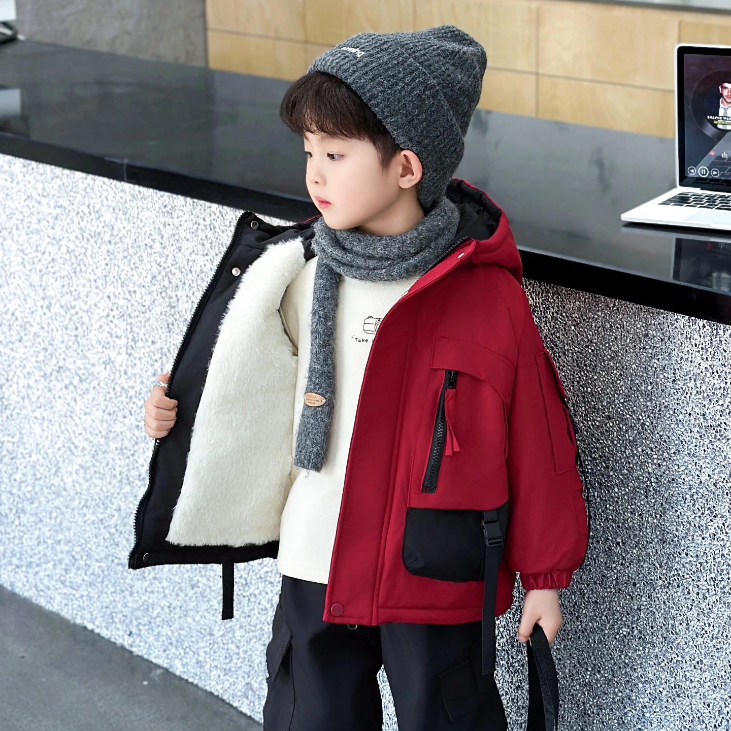 

Утепленная флисовая куртка для мальчиков на осень-зиму, модная молодежная водонепроницаемая куртка с капюшоном, длинными рукавами и хлопковой подкладкой для подростков