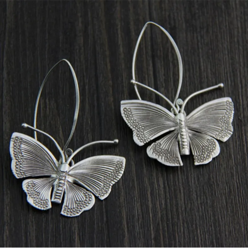 Vintage Silver Color Butterfly Earrings Ancient Metal Hand Carved Big Dangle Earrings for Women Jewelry