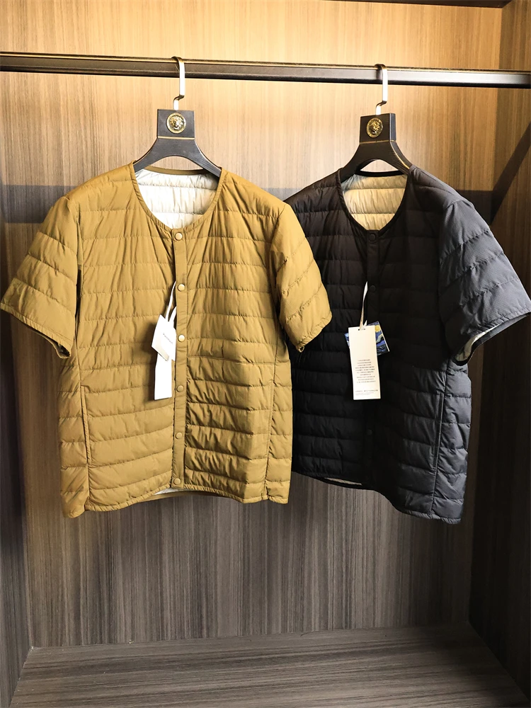 Fashionable Lightweight Men's down Jacket White Duck Feather Inner Wear Half Sleeve Layered Style Outdoor Warmth City Modern