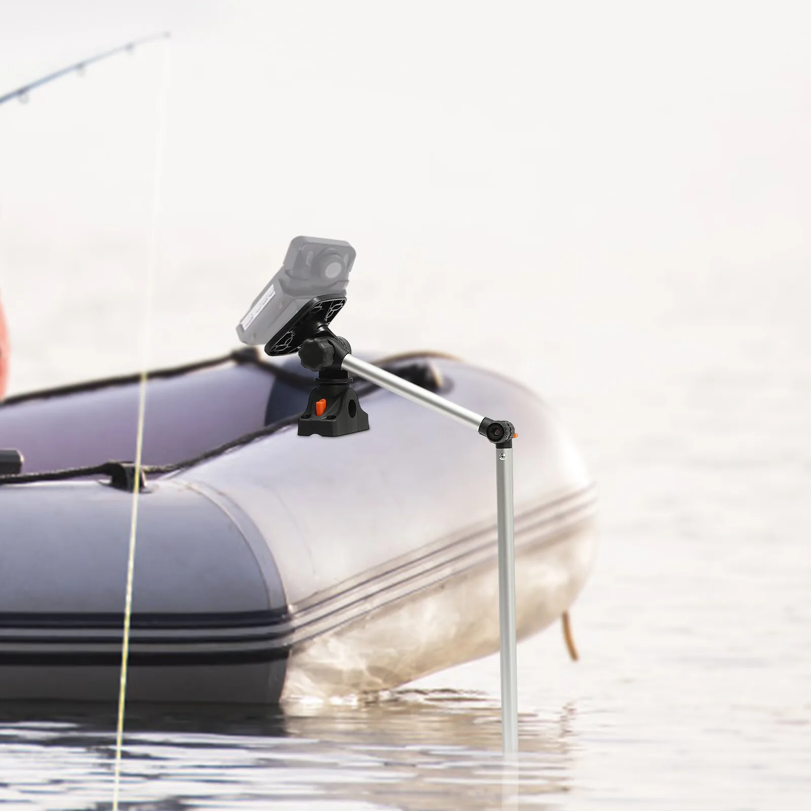 ขายึดทรานสดิวเซอร์แบบพกพาอลูมิเนียมสีดำ 360 °   แท่นยึดเครื่องหาปลาแบบปรับได้สำหรับการตกปลาในเรือคายัค