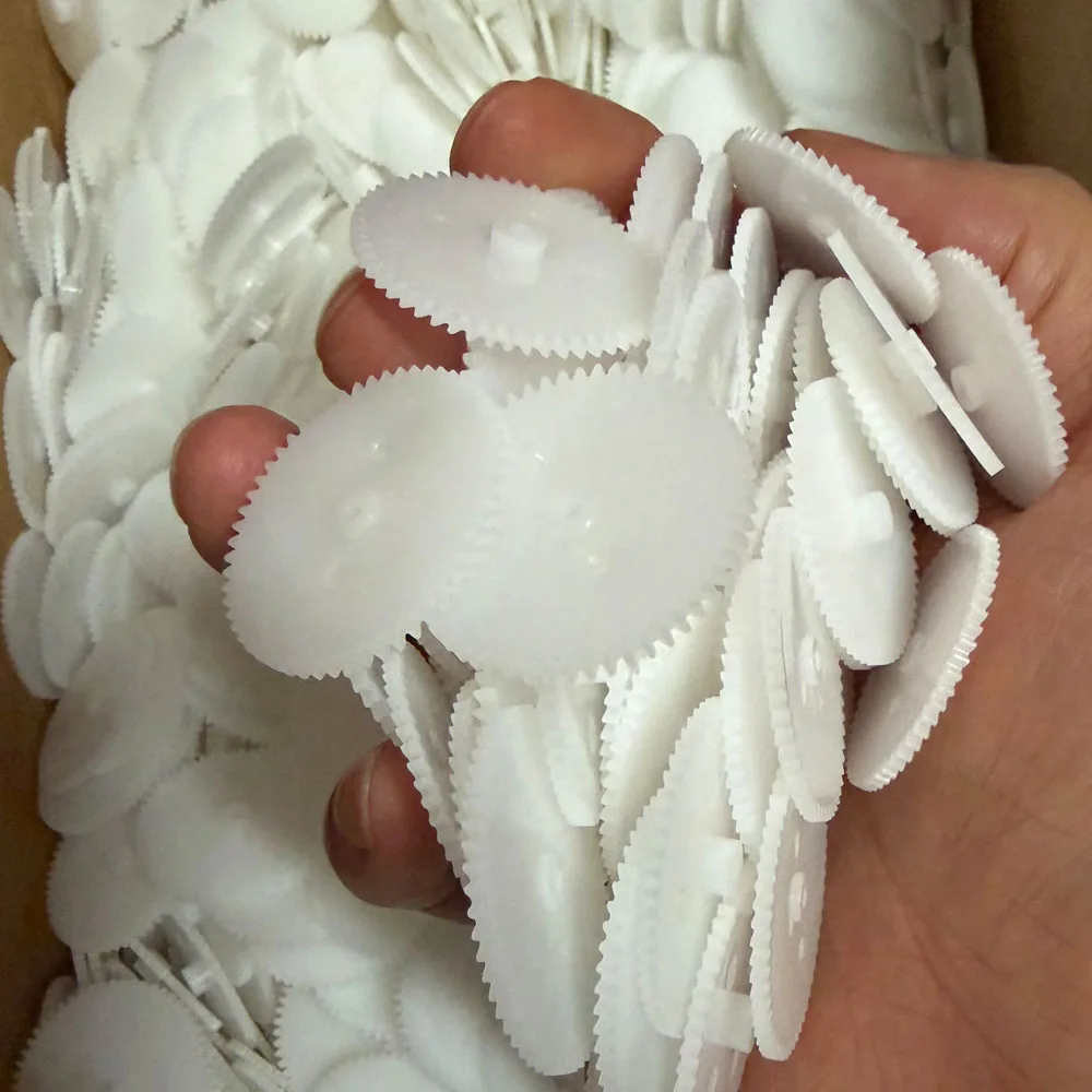 50Pcs/Lot 0.5 Modulus 56 Tooth Plastic Spur Gear 56T2A 1.95mm Tight Hole Fits 2mm Shaft 29mm OD 4mm Height DIY Robot Model Gear