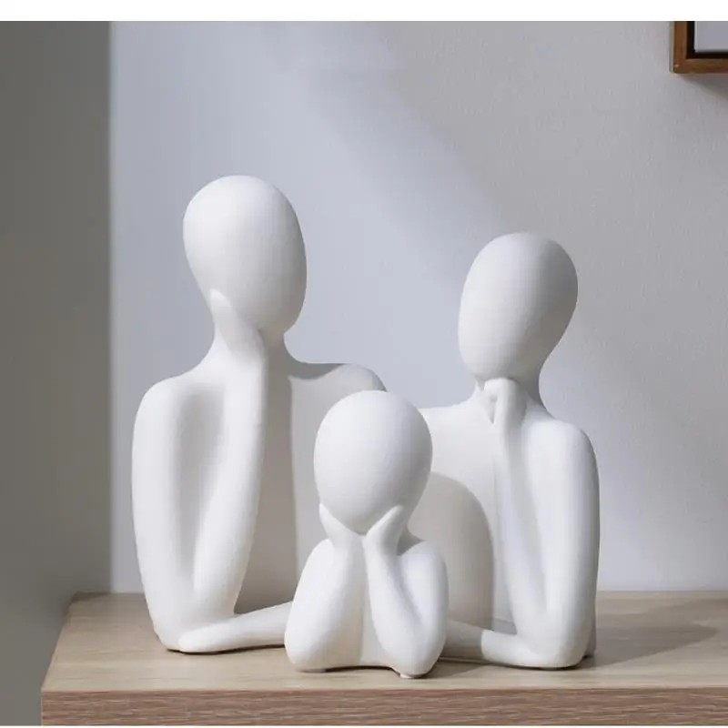 

Декор для дома, художественные фигурки, украшения, матовая Керамическая семья из трех предметов для гостиной, книжного шкафа, украшение для стола, поделки