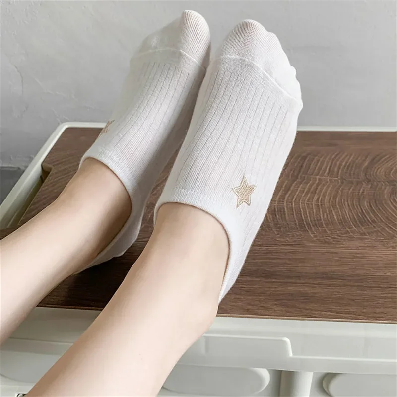 10Pairs Toe Socks Women\'s Cotton Ankle Stockings Summer Breathable Versatile White Socks Cute Cartoon Pattern Happy Ankle Sock