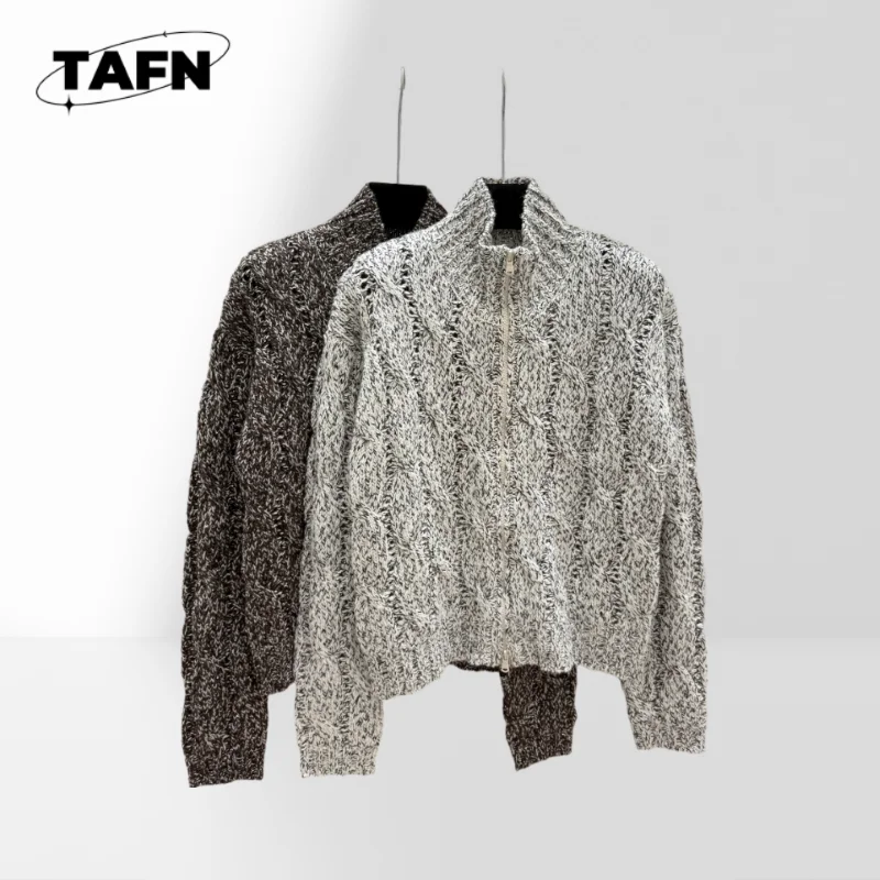 25 High-Quality Cashmere Cardigan, Retro Design, Perfect for Casual Outfits Warmth and Style for Casual Occasions AI0918