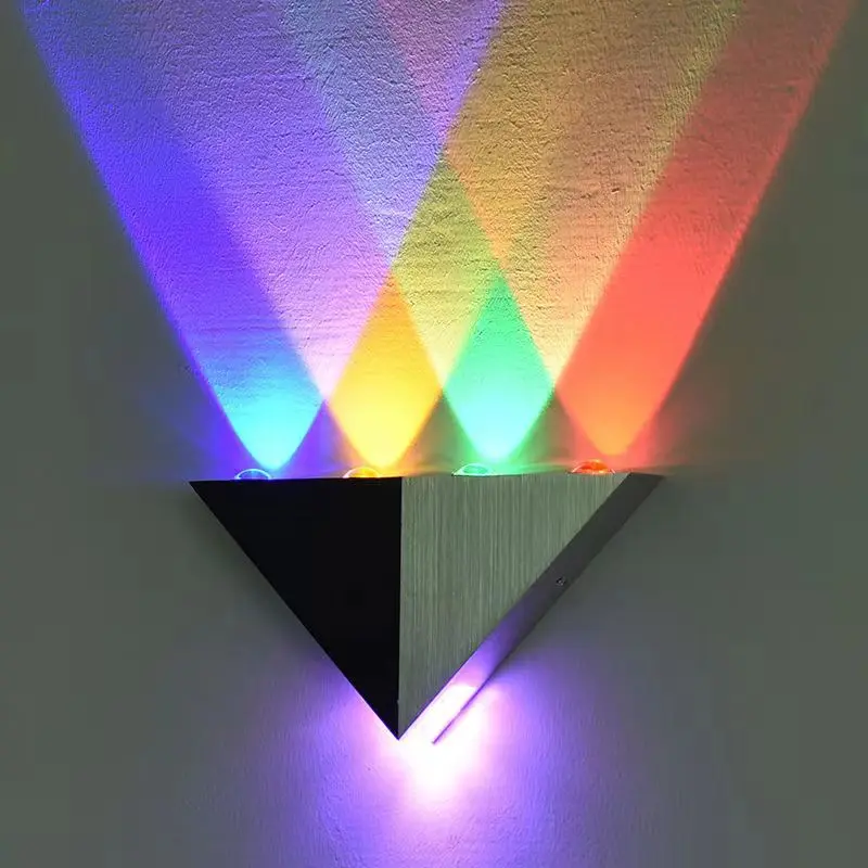 

Modern LED Wall Lamp 5W Aluminum Triangle Wall Sconce Light Up Down Luminous Lighting For Indoor Bedroom Living Room Decoration