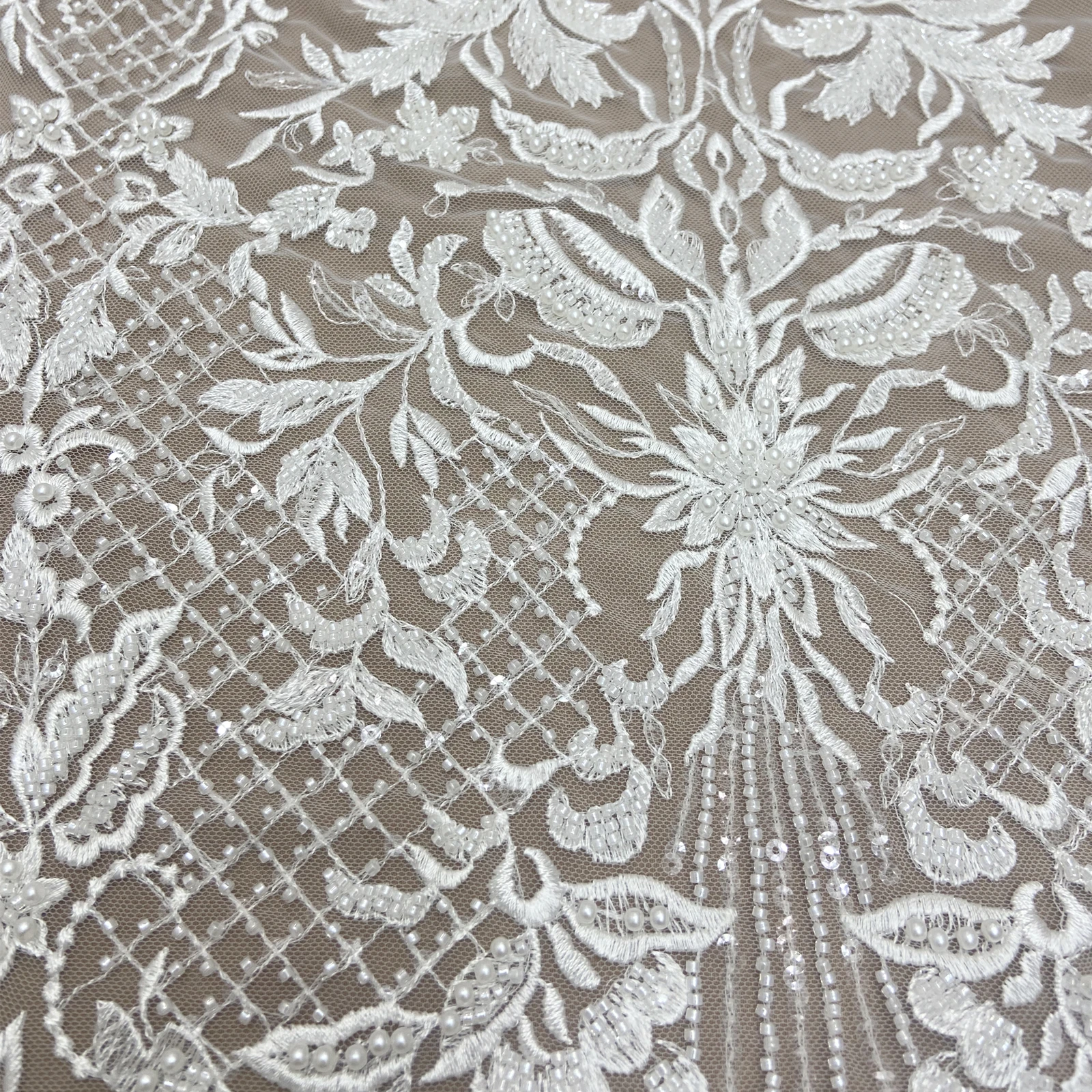 New Luxury Beaded Embroidery High-Grade Private Custom Wedding Dresses Evening Lace Fabric