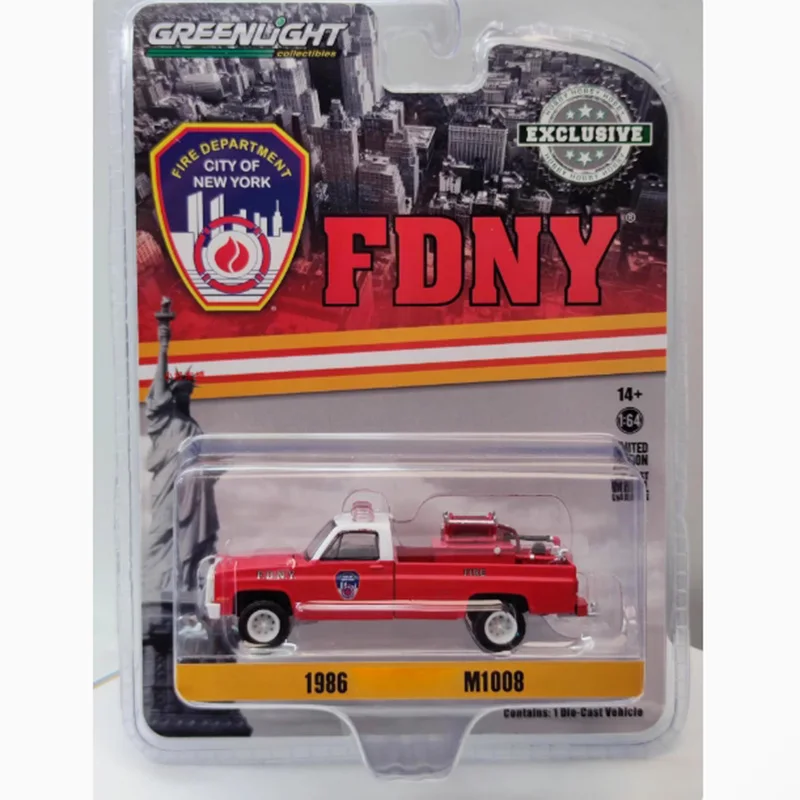 GreenLight Diecast 1:64 1986 M1008 Mini Pumper Fire Truck Alloy Car Model Classics Adult Souvenir Gift Static Display