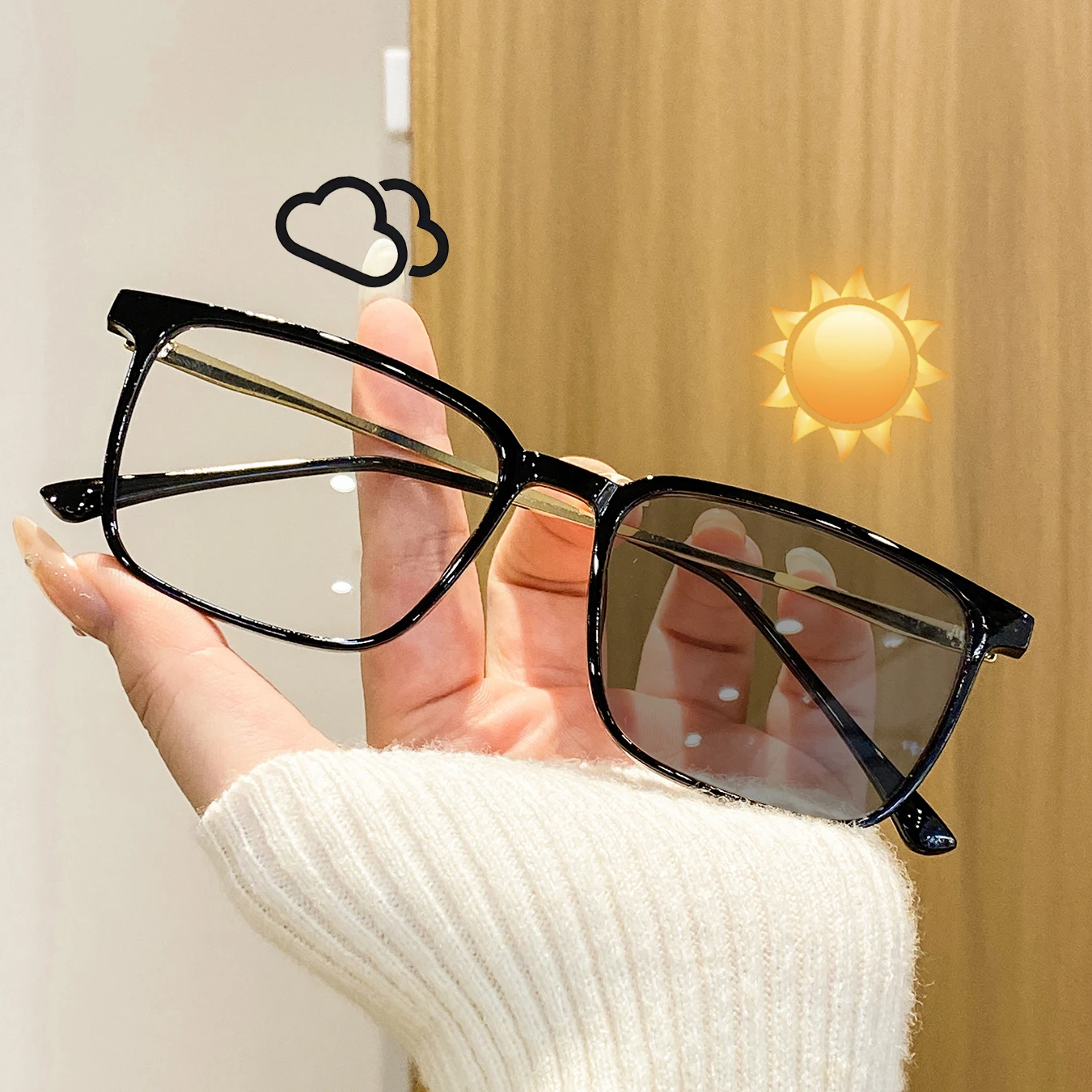1 Pair of Women's Full-Frame Rectangular Photochromic Glasses, Fresh and Stylish, High-End and Durable, with a Unique and Fashionable Design, Suitable for Coffee Shop Visits, City Strolls, Dates, and Small Gatherings