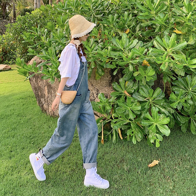 Damskie ogrodniczki dżinsowe vintage o luźnym kroju, na wiosnę i lato, modne, z wysokim stanem, metalowe, w kolorze błękitnym, postarzane, jasnoniebieskie, dziewięcioczęściowe.