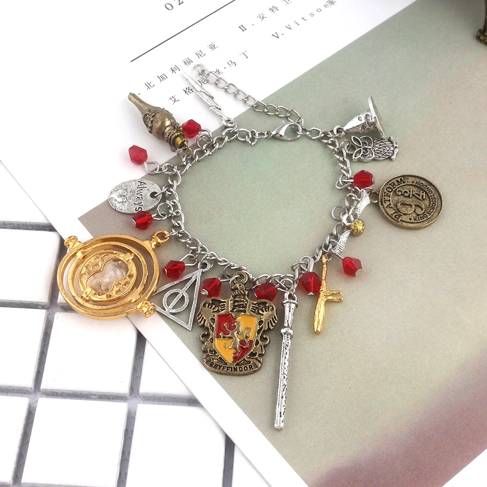 Vintage Magic School Bracelet Pendant Badge Horcrux Deathly Hallows Golden Snitch Bracelets Magician Cosplay Women Men Jewelry