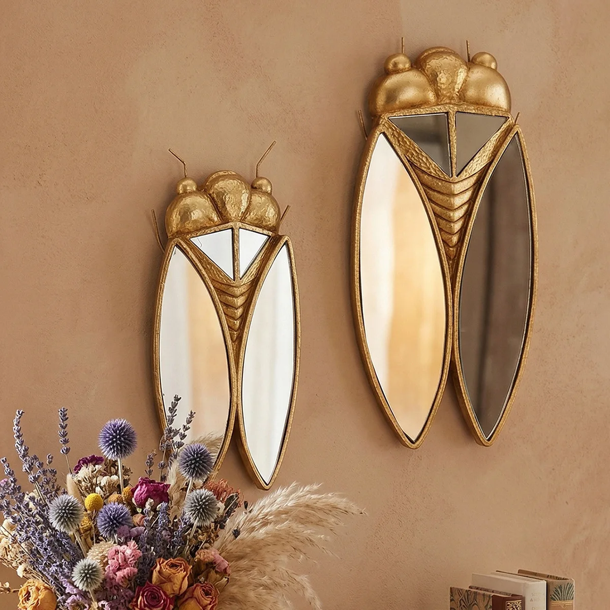 Golden Cicada Mirror Surface Insect Pendant Resin Handicrafts Mirror-winged Beetle Wall Hanging Room Decoration Accessories