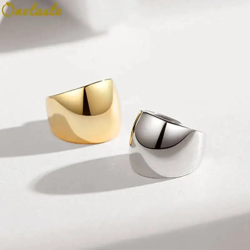 1 Piece 925 Sterling Silver High Polished Wide Arc Shape Statement Earrings Women Dainty Trendy Lightweight Sparkle Clip Earring
