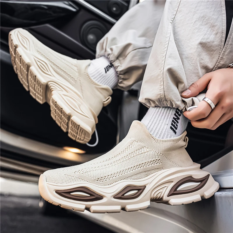 2026 New Men's Breathable Mesh Sock Shoes, Anti‑Slip Wear‑Resistant Thick‑Sole Fashion Versatile Running Casual Sneakers