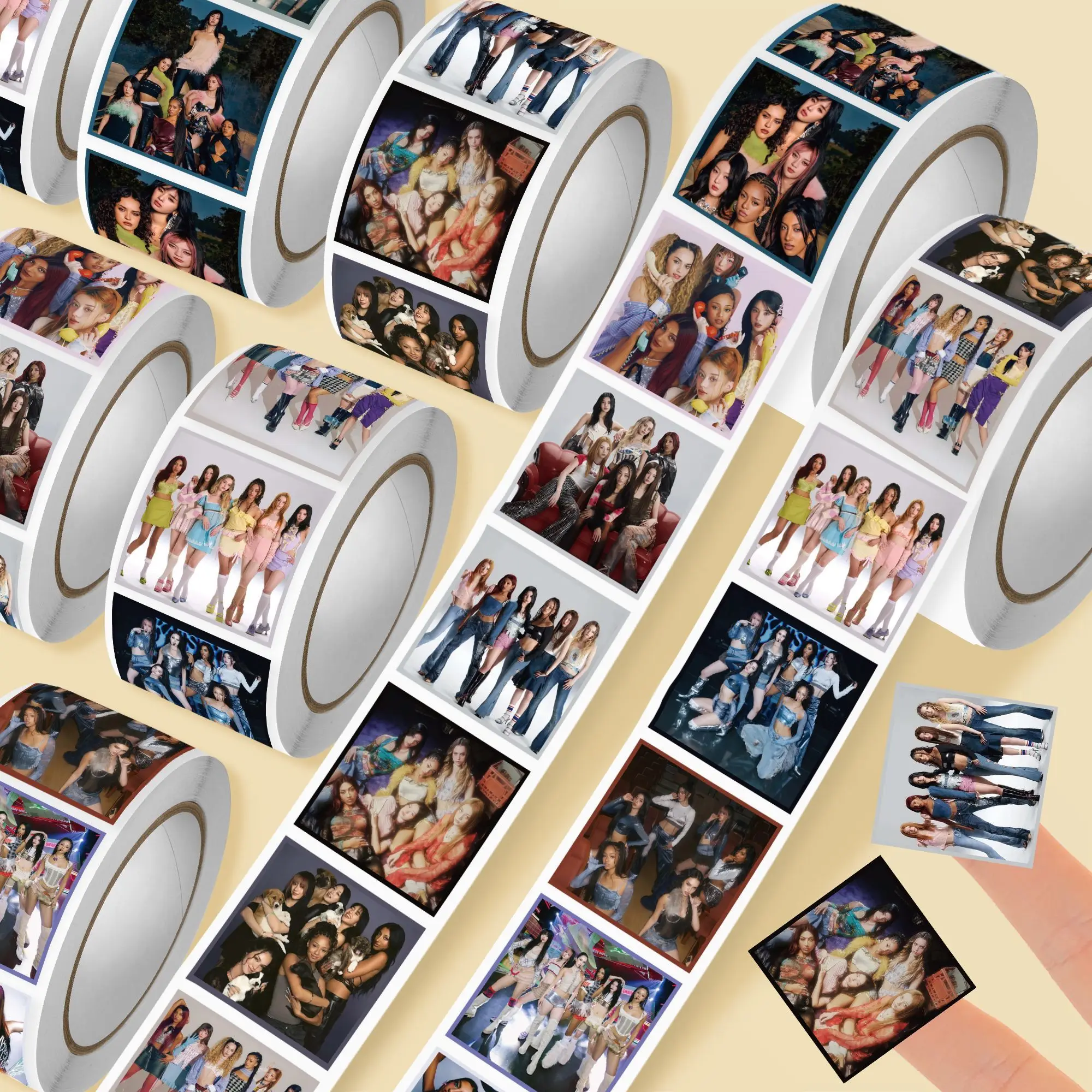 500 uds/rollo de pegatinas Kpop KATSEYE DANIELA LARA MANON MEGAN SOPHIA YOONCHAE DIY Scrapbooking teléfono equipaje impermeable regalo divertido