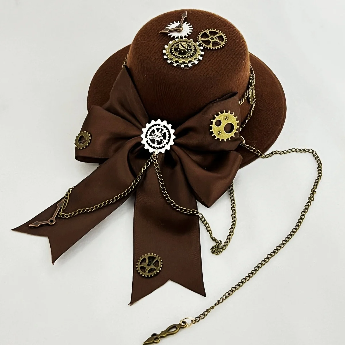 

Vintage Black Steampunk Top Hat Gear Wings Punk Hat Gothic HeadWear Holiday Party Decoration Hat Halloween Accessories