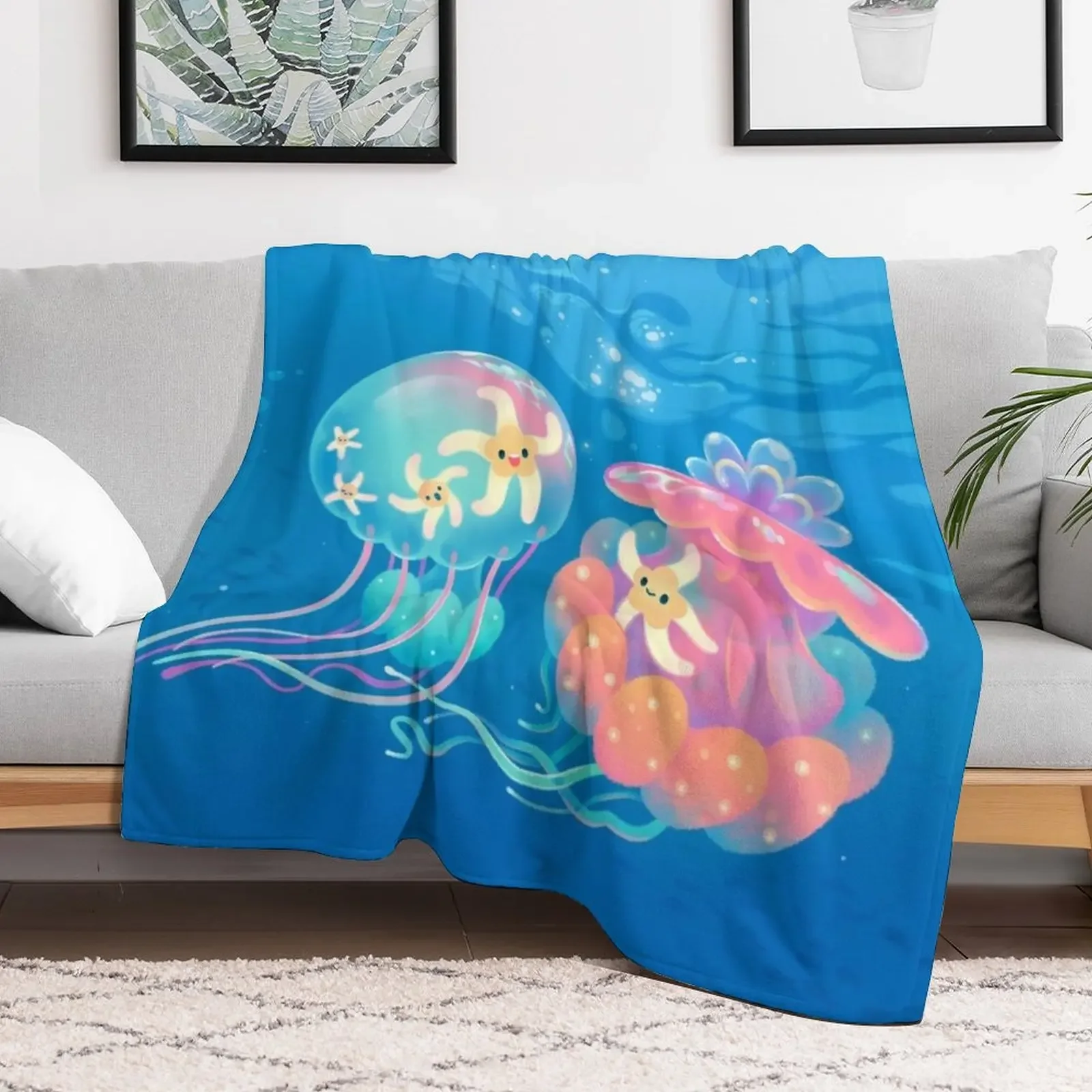Jellyfish bus Throw Blanket Cozy Microfiber Throw Blanket for Home Bedroom