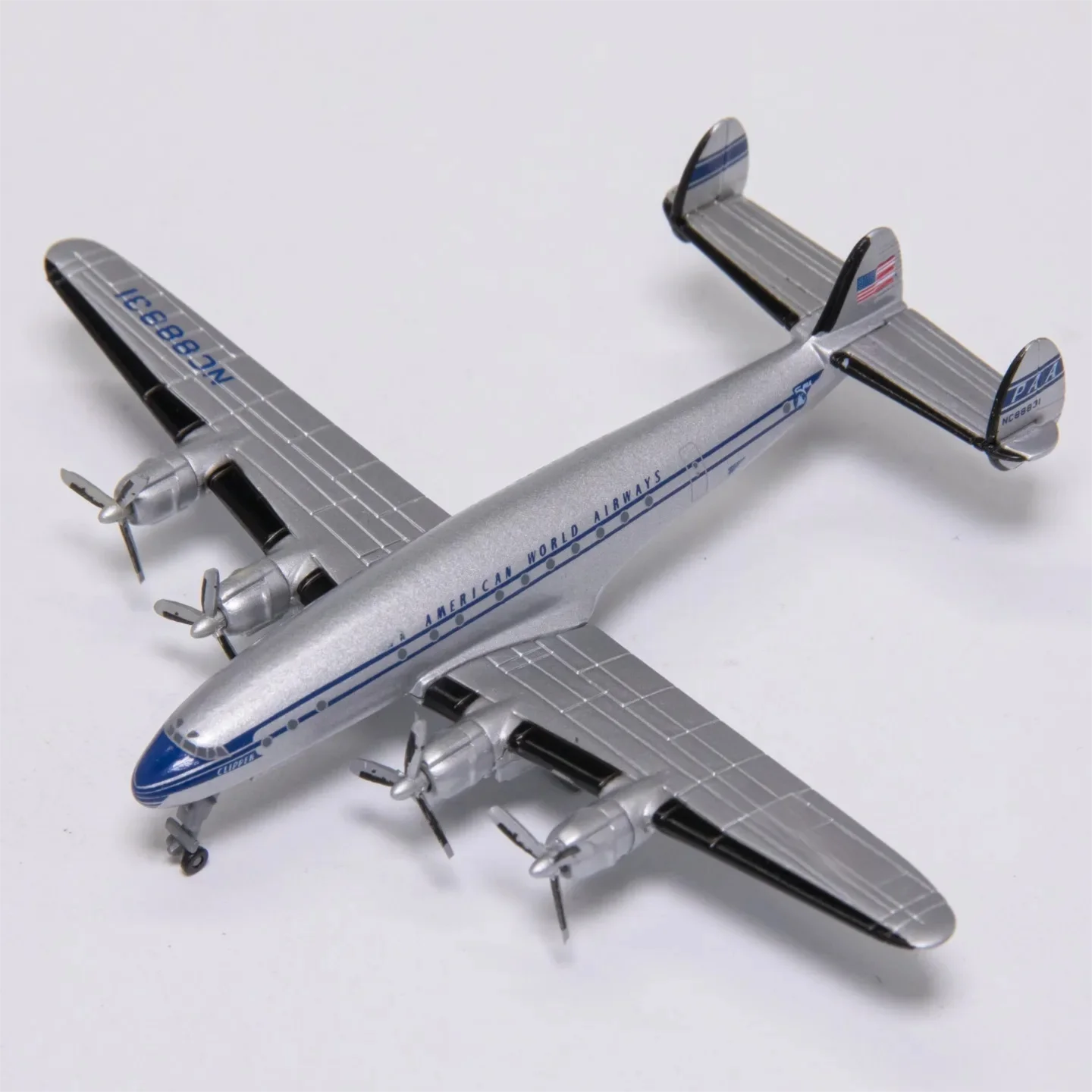 Diecast 1/400 Scale Alloy L-049 Constellation American Airways Aircraft Model For Static Collection Ornament Miniature Airplanes