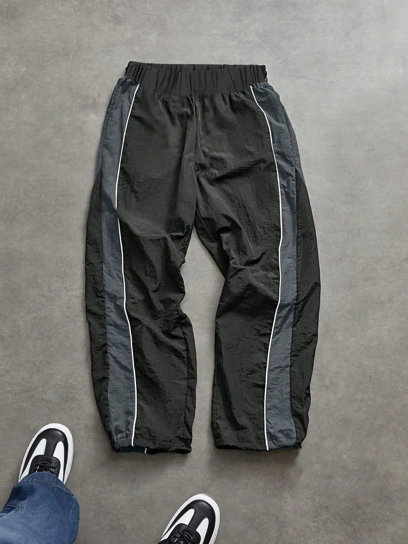 

Black & Gray Side-Stripe Loose Fit Track Pants for Teens
