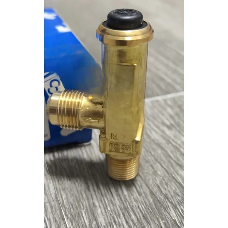 

Детали предохранительного клапана, резервуар, предохранительный клапан 3060/45C280 33, 34C240