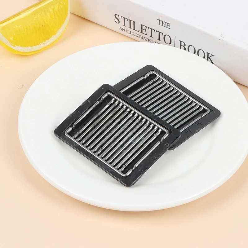 

1 шт. миниатюрная модель еды и игровых принадлежностей для кукольного домика: мини-кебаб, японская тарелка для барбекю