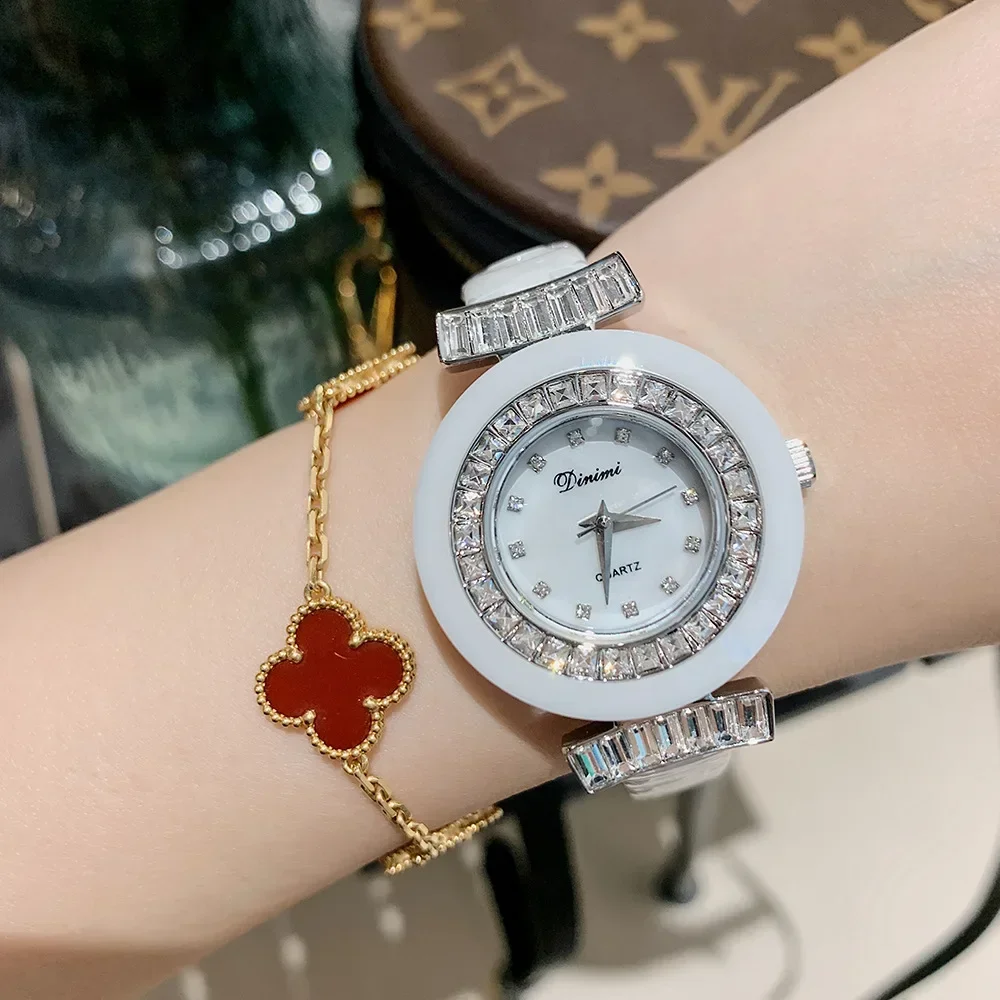 ピンクと金色のセラミック時計,クォーツ,カジュアル,エレガント,ファッション,ホワイト,防水シェル,フェイス,女性用