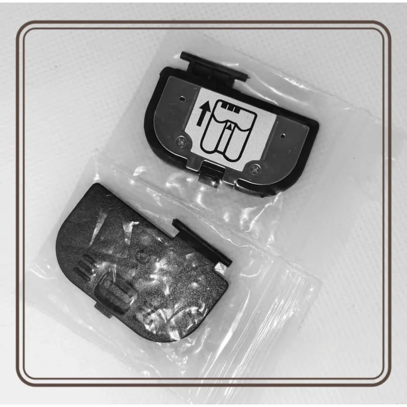 

5pcs Camera repair accessories battery compartment cover for Nikon D200, D300, D300S, D700, Fujifilm S5