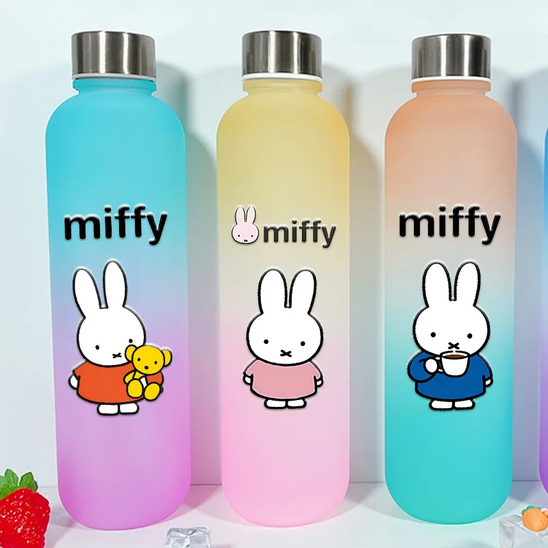 900ML Miffy-Serie Wasserbecher mit Zeitmarkierung, tragbare, wiederverwendbare Fitness-Sport-Outdoor-Reise-Trinkflasche, mattiert, Geschenk