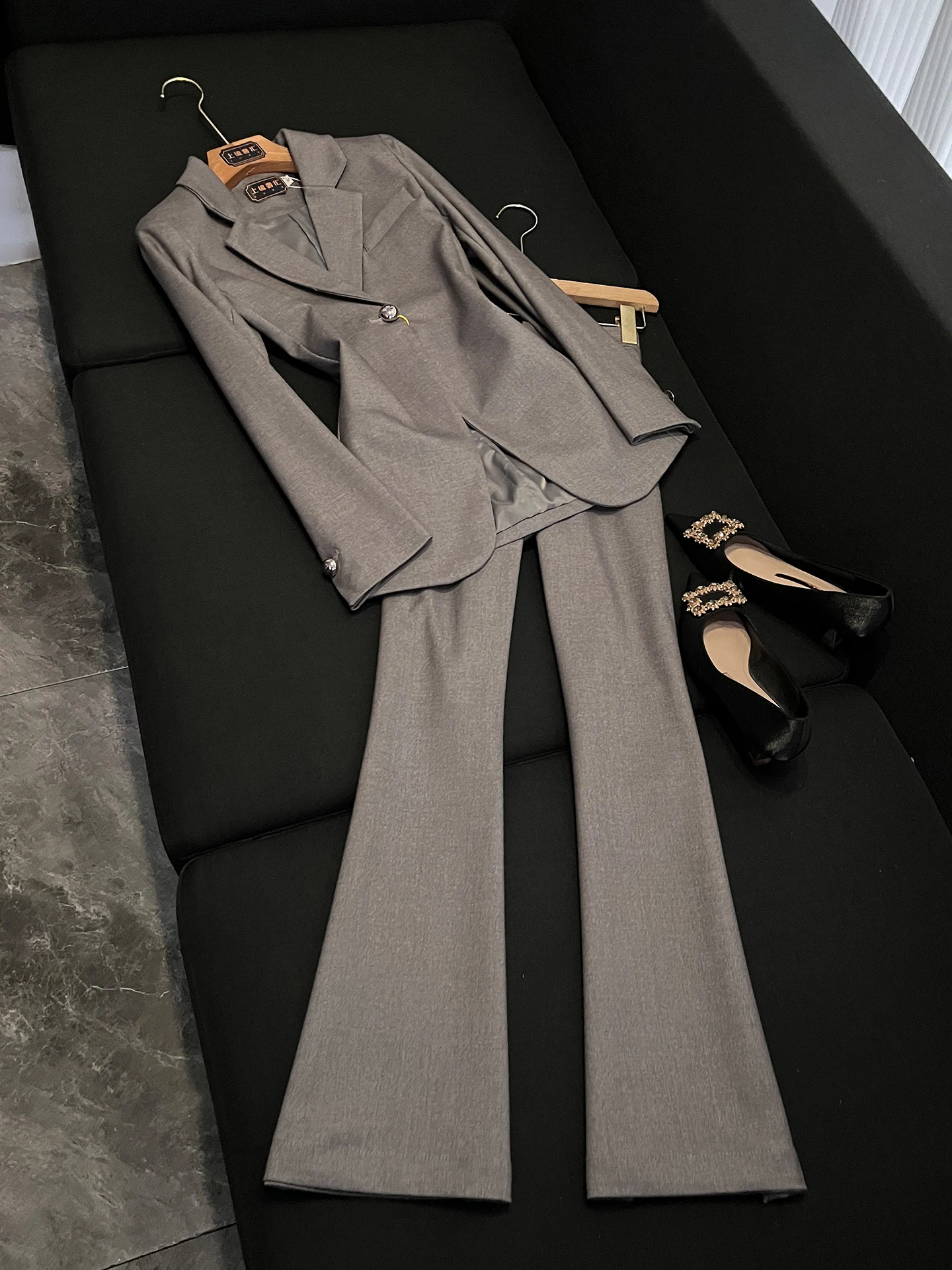 

Ele ey Long Sve Busin Suit Women's Ensemble Double Breasted Luxury Faionable Trouser And Blouse Set CY275