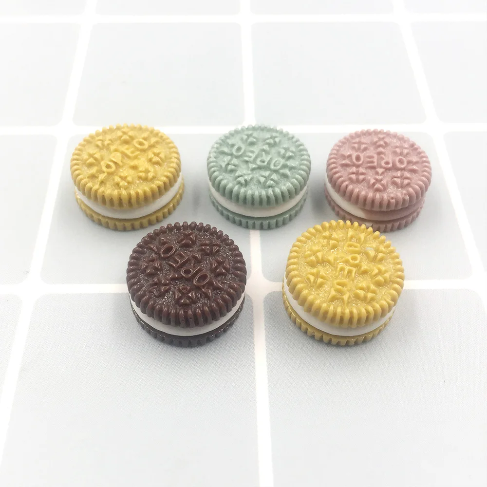 20Pcs Miniature Resin Cream Biscuit Flat back Cabochons Simulation Fake Food Scrapbooking DIY Embellishment Decoration Crafts