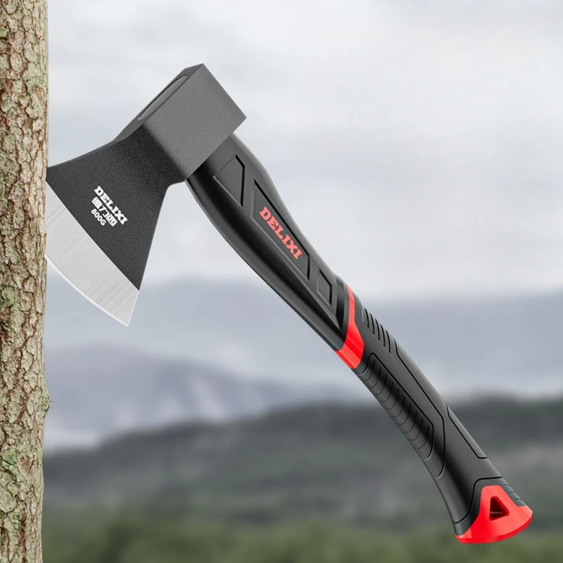 The axe is a special carpentry axe for chopping wood, and the fire axe is integrally formed and solid