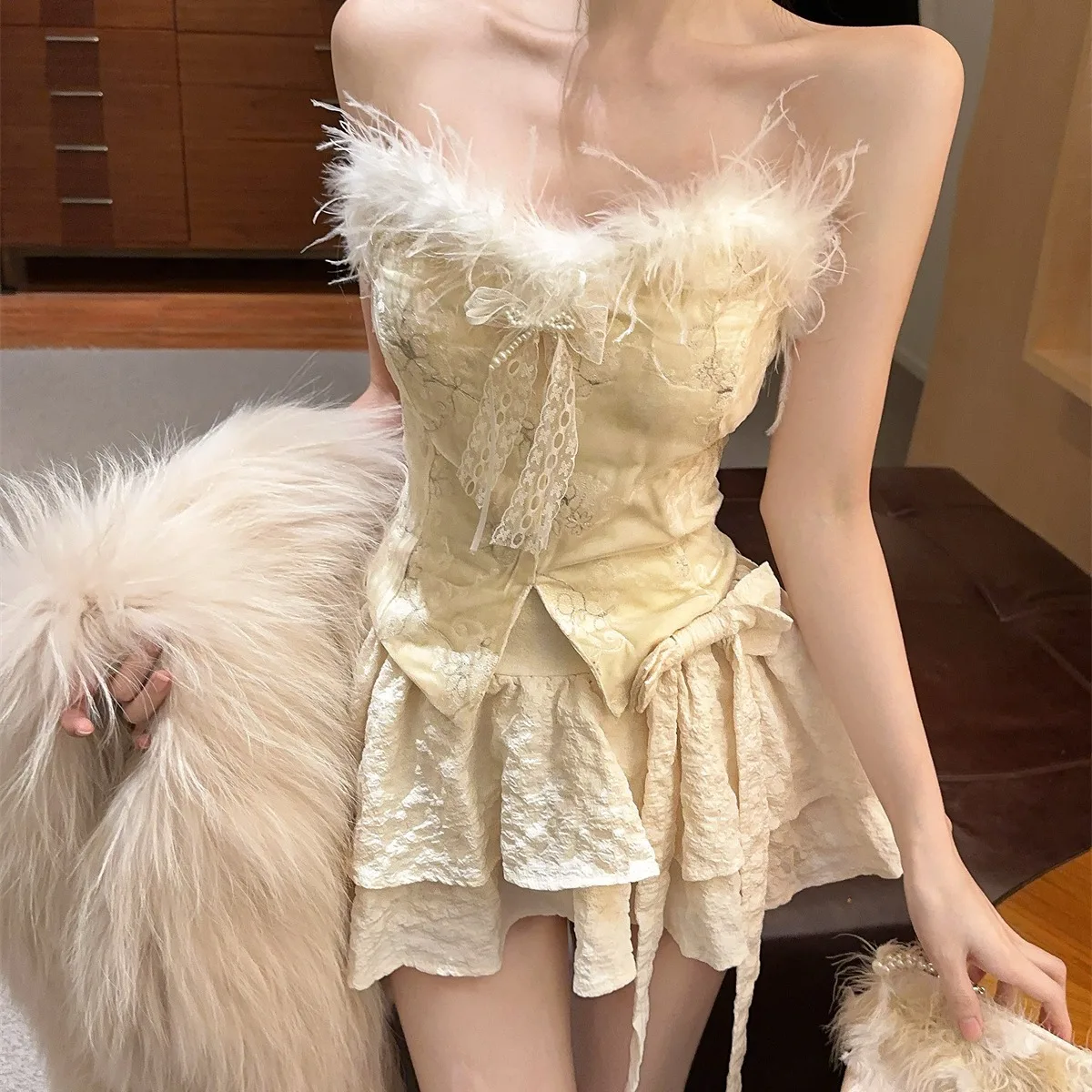 

Женский модный комплект с тяжелым вышивкой, осенне-зимний новый пышный топ и юбка све, шикарный костюм из двух предметов