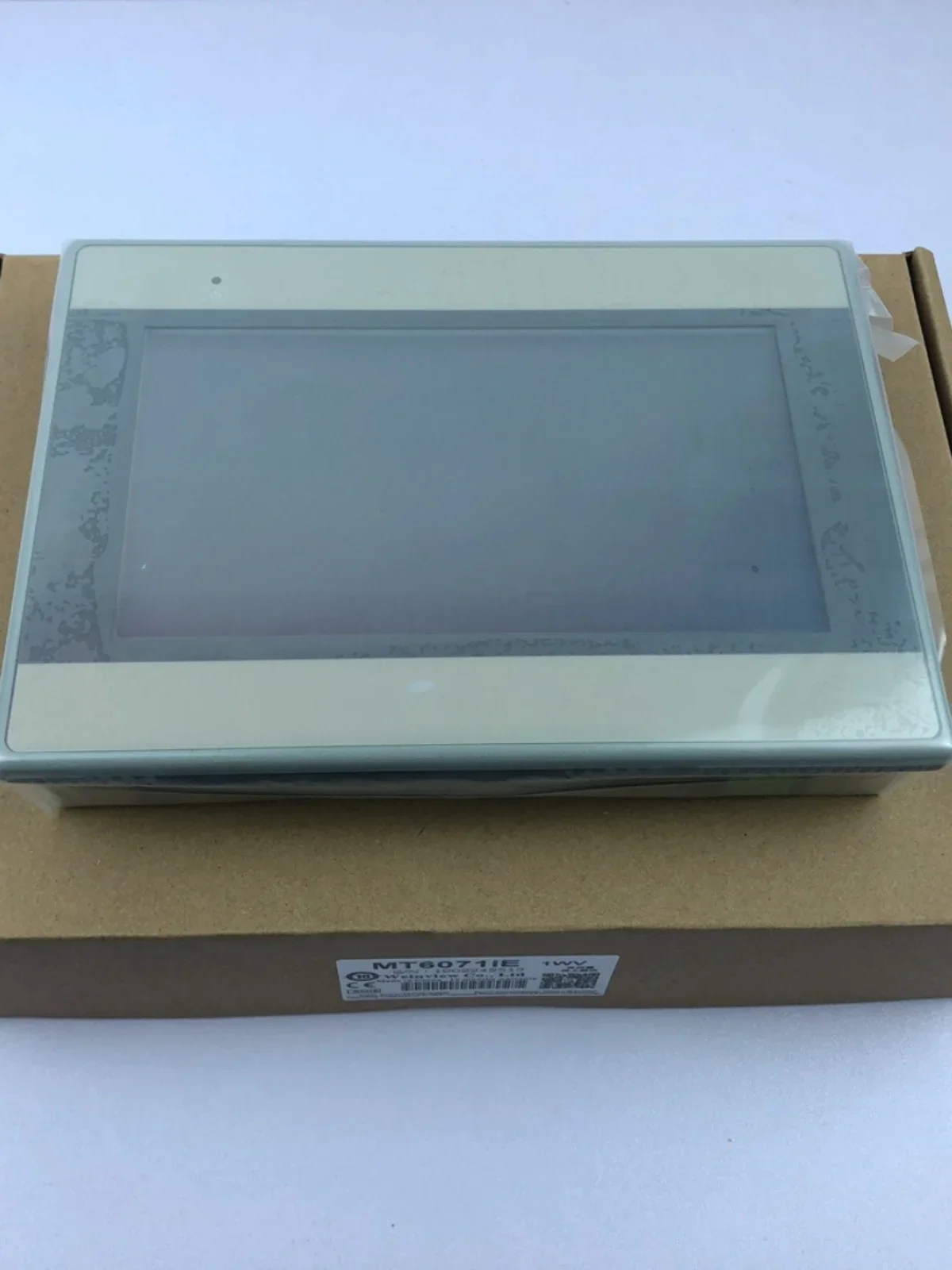 Touch screen MT6070iH 8070iH TK6070iH iK iP MT6071IE