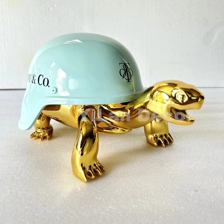Custom Plated Surface Resin Cartoon Turtle Sculpture Resin Pop Art Gallery Display