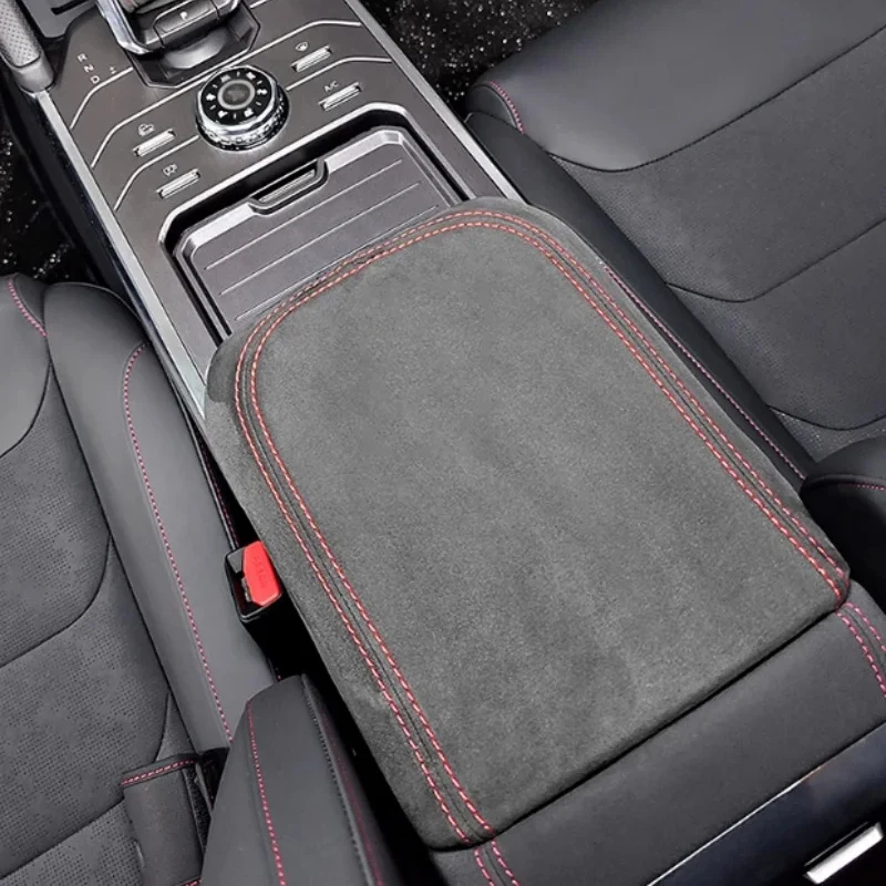 Car Armrest Box Cover Suitable for JETOUR Traveler T2 2023 Modified Suede Leather Center Armrest Leather Cover Accessories