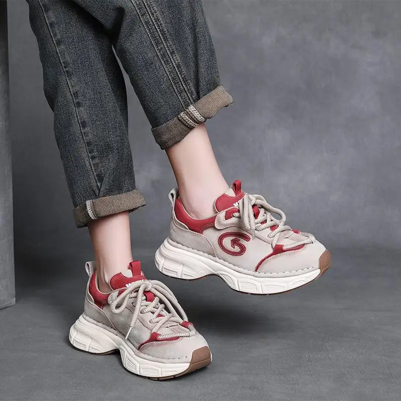 

Women's Dad Shoes Thick Bottom Casual Sports Leather Upper Footwear Fashionable Flat Heel round Toe Rubber Outsole