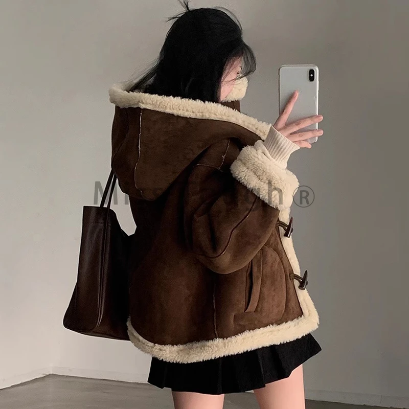 Korea Chic Winter Retro Loose Coat Women Y2k Horn Buckle Fur Brown Lamb Wool Jackets 2000s Long Sleeve Hooded Outerwear Clothes