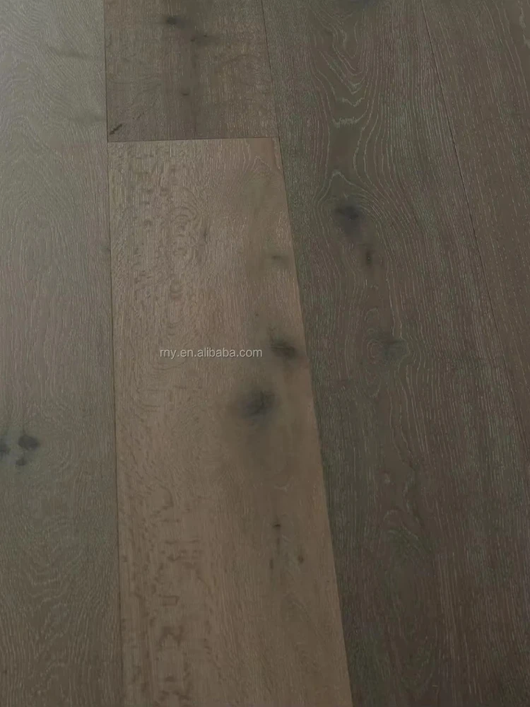 Versão personalizada Piso de engenharia tingido reativo moderno e elegante Madeira dura de carvalho multicamadas