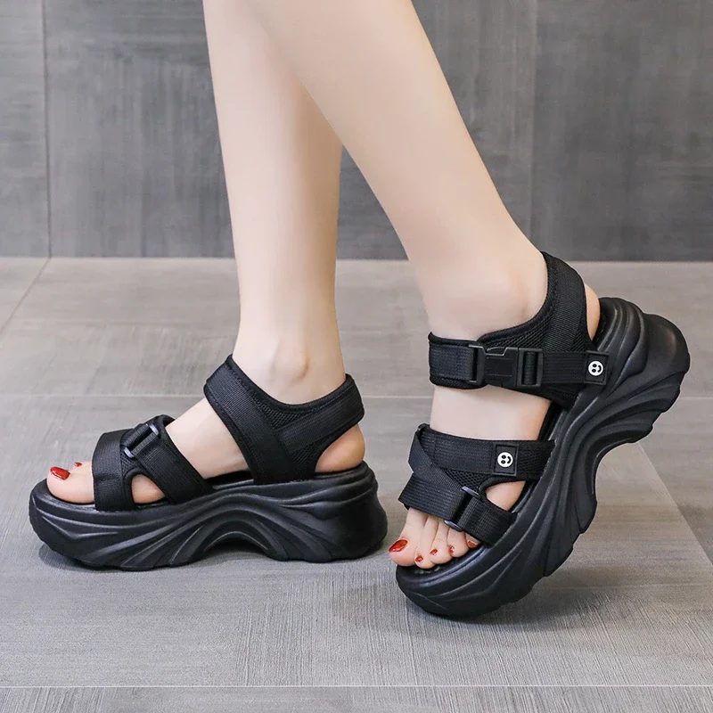 2024 new summer style fashionable comfortable and elegant sports and leisure increased thick-soled wear-resistant beach shoes