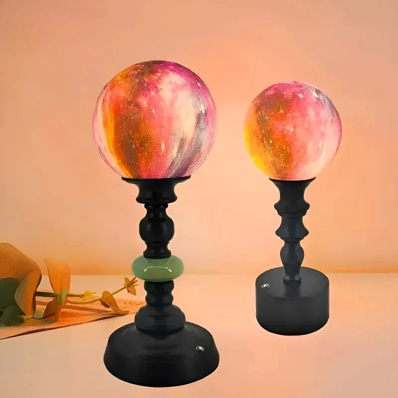 Schöne Vintage-Schreibtischlampe im französischen Stil, wiederaufladbar, niedliche Blumenknospe, Sternenhimmel, Ball, Retro-Schlafzimmer-Nachttischlampe