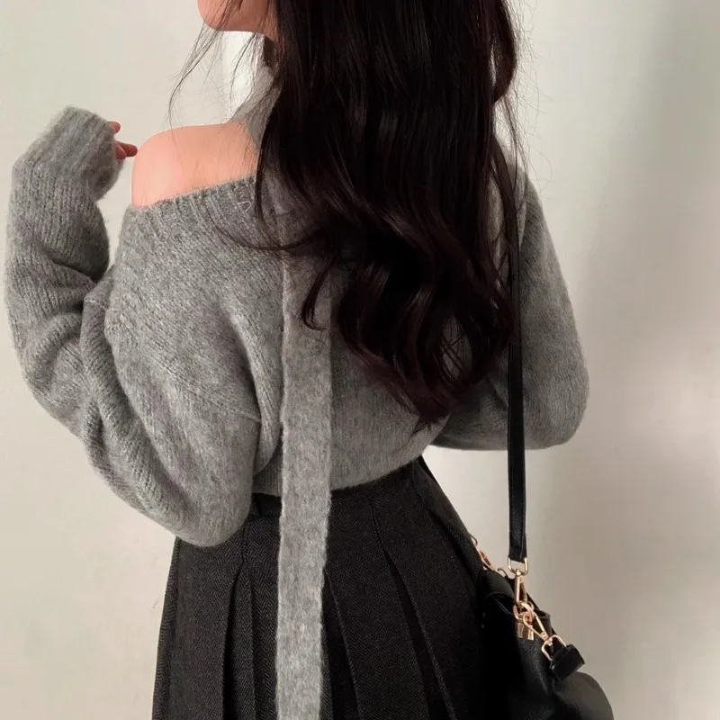 Oblique Collar Strapless Sexy Solid Color Long-sleeved Sweater Women 2024 Spring New Korean Loose Casual Knitted Tops with Scarf