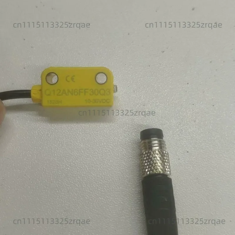 Probe sensor New Original  Q12AB6FF30Q