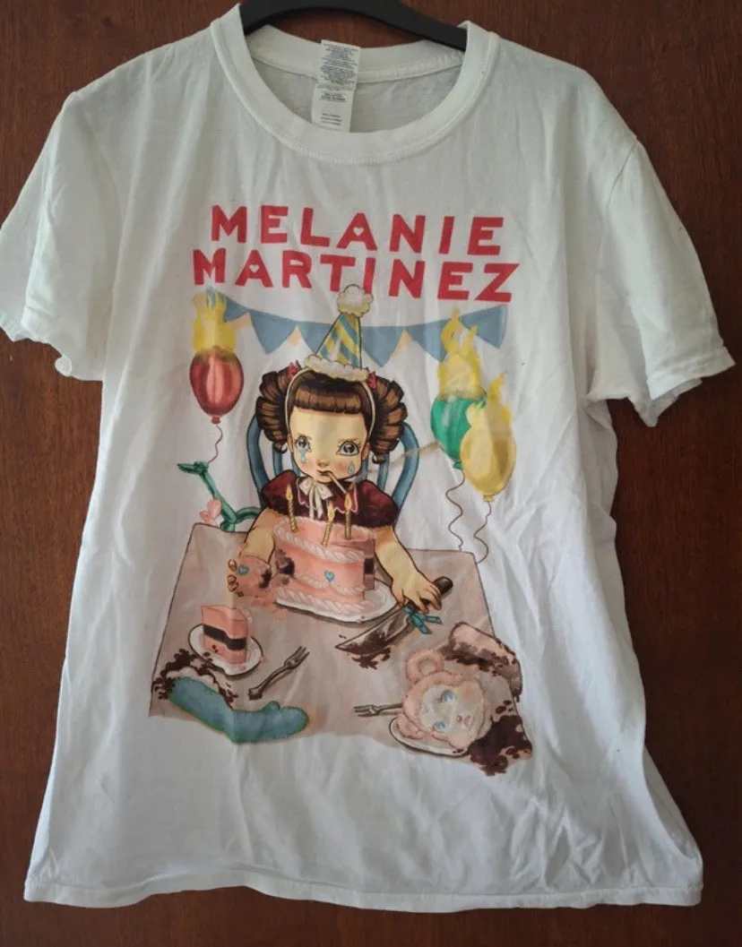 Melanie Martinez T Shirt Rare Cry Baby Pop Rock Band Singer Merch Size Medium